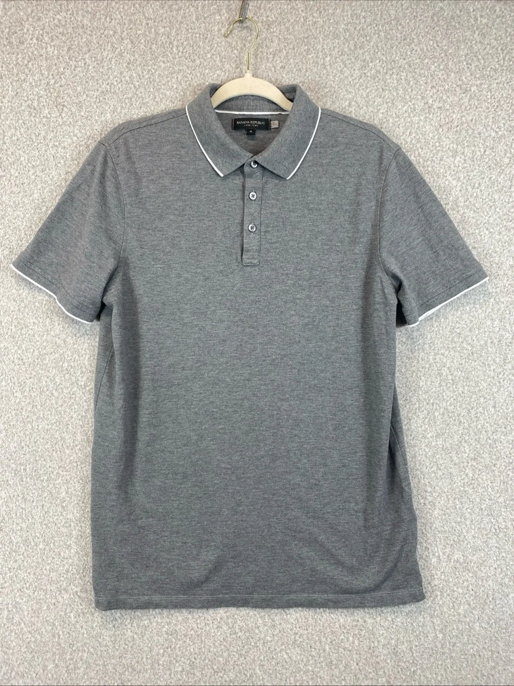 Banana Republic Men’s Medium Core Temp Polo Gray Preppy Basics Golf